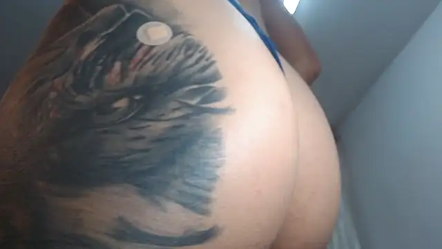 Snapshot of srta_luciana chatting on 01/20/25, 05:59 srta luciana online show from 01/20/25, 05:59