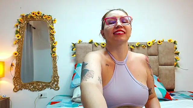 Snapshot of IsisDuzan chatting on 12/05/24, 08:55 IsisDuzan online show from 12/05/24, 08:55