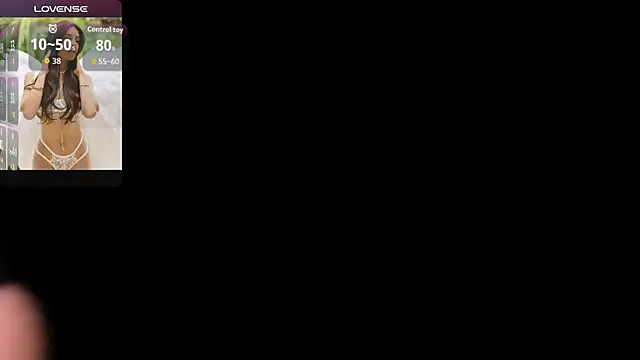 Snapshot of karlaa_james chatting on 06/04/26, 11:05 karlaa james online show from 06/04/26, 11:05