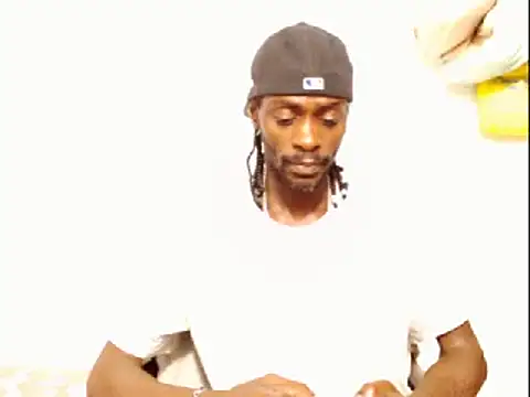 Snapshot of phillip-hot chatting on 02/10/25, 06:35 phillip-hot online show from 02/10/25, 06:35