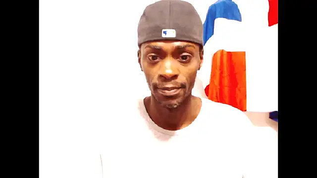 Snapshot of phillip-hot chatting on 09/23/25, 04:54 phillip-hot online show from 09/23/25, 04:54