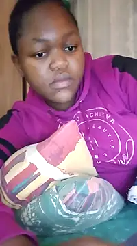 Snapshot of Sexymamibo chatting on 03/14/25, 06:29 Sexymamibo online show from 03/14/25, 06:29