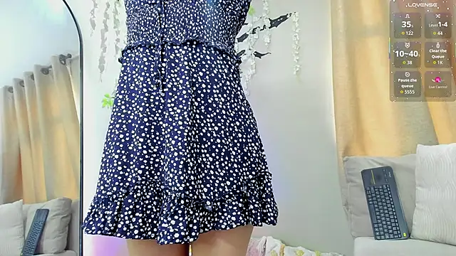 Miranda doll  online show from 09/17/25, 01:02