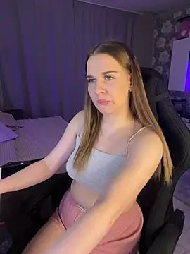 Snapshot of Lexi_noah chatting on 03/11/25, 07:36 Lexi noah online show from 03/11/25, 07:36