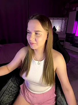 Snapshot of Lexi_noah chatting on 11/13/25, 09:25 Lexi noah online show from 11/13/25, 09:25