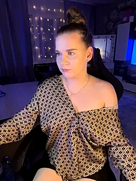 Snapshot of Lexi_noah chatting on 12/02/25, 08:59 Lexi noah online show from 12/02/25, 08:59