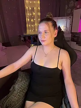 Snapshot of Lexi_noah chatting on 12/20/25, 09:11 Lexi noah online show from 12/20/25, 09:11