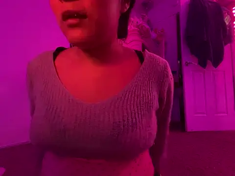 Onlypawzz online show from 06/07/26, 12:31