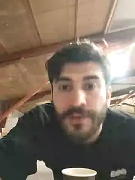 Snapshot of Analcholic chatting on 12/04/24, 05:49 Analcholic online show from 12/04/24, 05:49