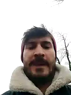 Snapshot of Analcholic chatting on 12/13/24, 01:12 Analcholic online show from 12/13/24, 01:12