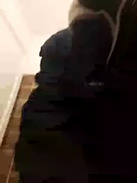 Snapshot of Analcholic chatting on 12/20/24, 05:47 Analcholic online show from 12/20/24, 05:47