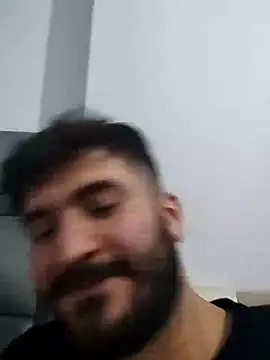 Snapshot of Analcholic chatting on 12/24/24, 10:06 Analcholic online show from 12/24/24, 10:06