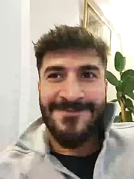 Snapshot of Analcholic chatting on 12/27/24, 05:37 Analcholic online show from 12/27/24, 05:37