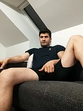 Snapshot of Analcholic chatting on 10/22/25, 05:45 Analcholic online show from 10/22/25, 05:45