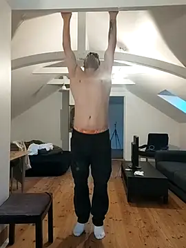 Snapshot of Analcholic chatting on 11/07/25, 03:34 Analcholic online show from 11/07/25, 03:34