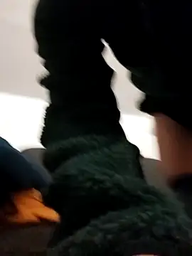 Snapshot of Analcholic chatting on 12/14/25, 01:00 Analcholic online show from 12/14/25, 01:00