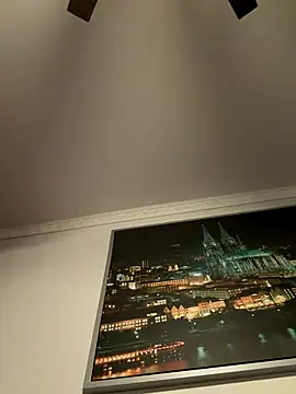 Hornyblond Bella online show from 12/01/25, 06:07