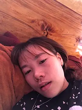 Snapshot of ngoclothingoc9en chatting on 12/04/24, 02:31 ngoclothingoc9en online show from 12/04/24, 02:31