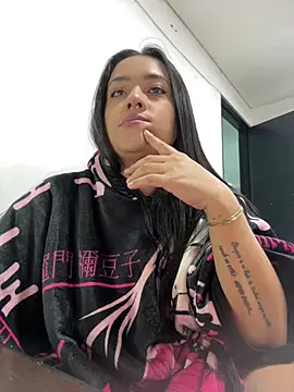 jjulietha95 online show from 03/21/25, 11:56