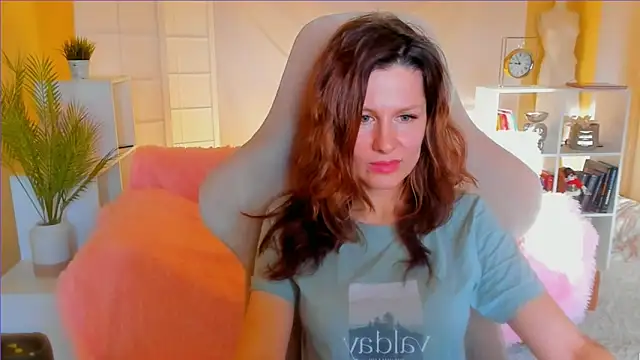 April o Nill online show from 01/24/25, 11:37