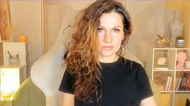 April o Nill online show from 03/16/25, 02:55