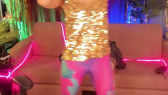 April o Nill online show from 01/06/26, 01:04