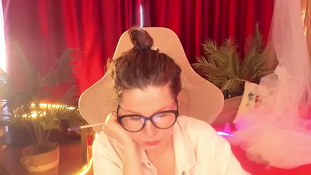 April o Nill online show from 04/03/26, 09:18