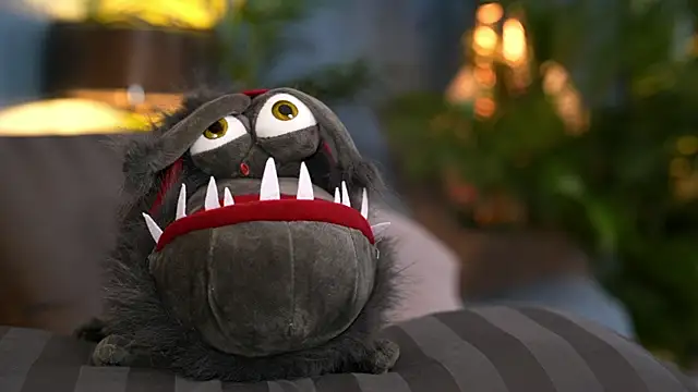  keeti  online show from 10/18/25, 07:03