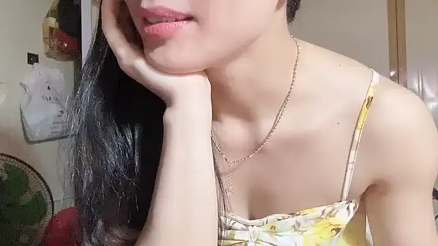 LinhChi 9x online show from 03/22/26, 01:14