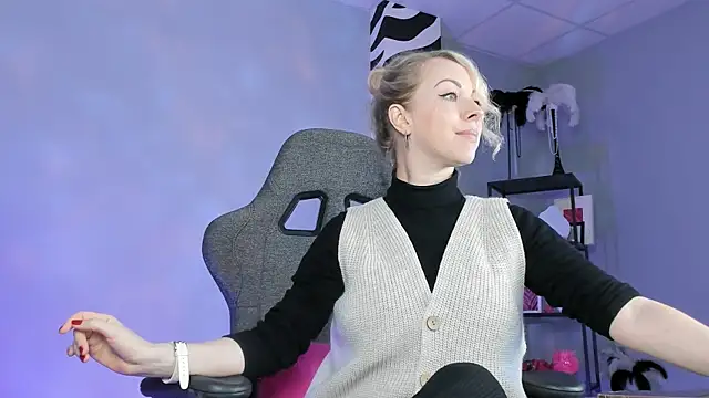 LylithSkye online show from 01/17/26, 11:26