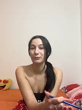 Snapshot of AnnnMary chatting on 12/22/25, 09:56 AnnnMary online show from 12/22/25, 09:56