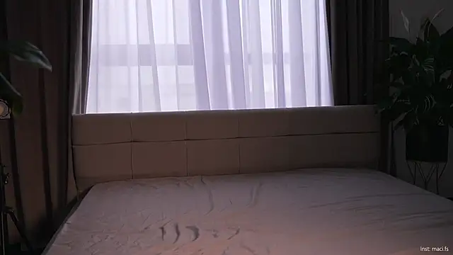 Snapshot of Faster_maci chatting on 10/23/25, 07:29 Faster maci online show from 10/23/25, 07:29