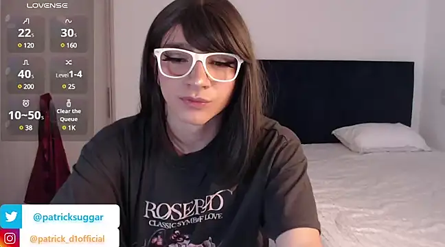 Snapshot of pansuggarofficial chatting on 01/09/25, 06:47 pansuggarofficial online show from 01/09/25, 06:47