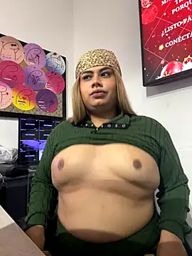 Snapshot of Tom_Silver__ chatting on 11/21/25, 05:28 Tom Silver online show from 11/21/25, 05:28