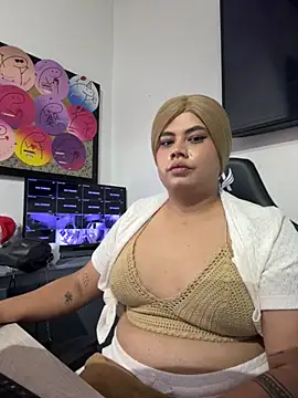 Snapshot of Tom_Silver__ chatting on 11/27/25, 08:16 Tom Silver online show from 11/27/25, 08:16