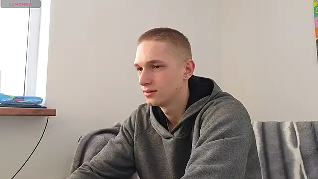 Snapshot of dustyn_fox chatting on 02/21/25, 09:13 dustyn fox online show from 02/21/25, 09:13