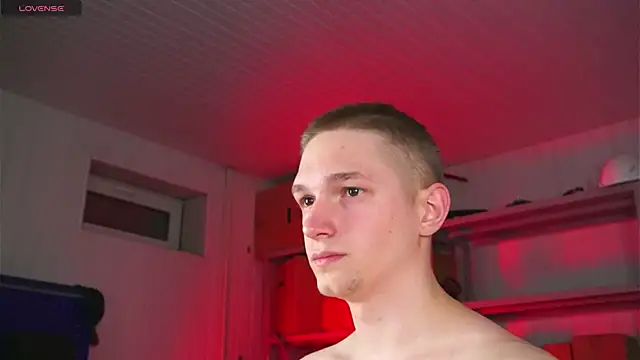 dustyn fox online show from 03/16/26, 04:22