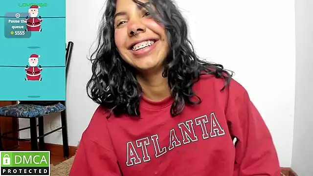 Snapshot of jasmine_bunny_ chatting on 12/20/24, 01:33 jasmine bunny online show from 12/20/24, 01:33