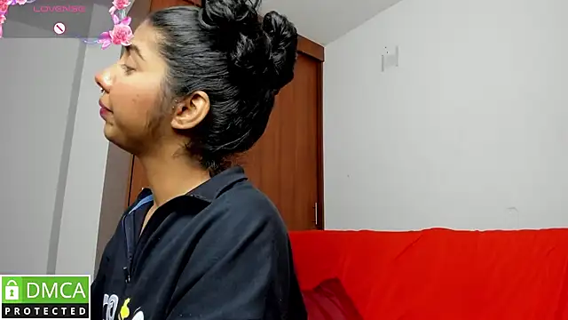 Snapshot of jasmine_bunny_ chatting on 02/15/25, 04:25 jasmine bunny online show from 02/15/25, 04:25