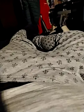 Snapshot of Nikart83 chatting on 02/26/26, 10:31 Nikart83 online show from 02/26/26, 10:31