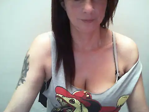 Snapshot of Jennys_room_77 chatting on 09/08/25, 05:23 Jennys room 77 online show from 09/08/25, 05:23