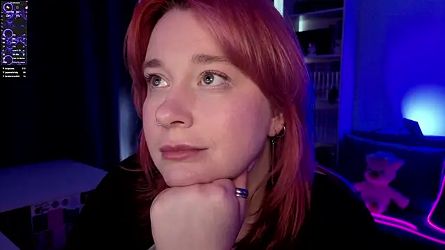 gitera  online show from 06/11/26, 02:53
