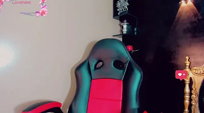 Kendall hornyy online show from 02/07/25, 07:59