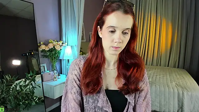 Snapshot of Dearly_Emily chatting on 07/04/26, 05:19 Dearly Emily online show from 07/04/26, 05:19