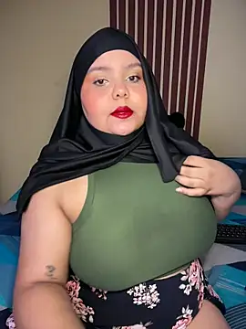  Shara Handal  online show from 06/07/26, 09:02