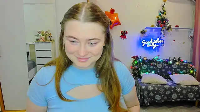 Snapshot of Demure_Smile chatting on 12/03/24, 03:09 Demure Smile online show from 12/03/24, 03:09