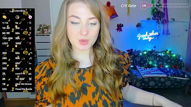 Snapshot of Demure_Smile chatting on 01/20/25, 04:43 Demure Smile online show from 01/20/25, 04:43