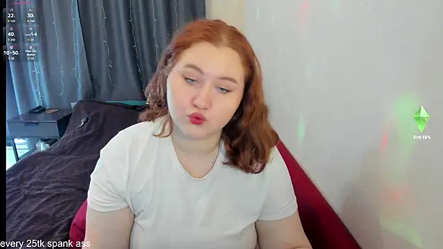 Snapshot of GeorginiaGrimes chatting on 06/13/26, 11:30 GeorginiaGrimes online show from 06/13/26, 11:30