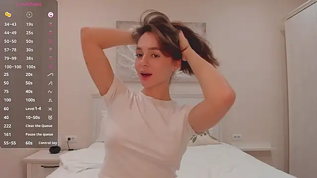 JudyAngil online show from 10/25/25, 06:10