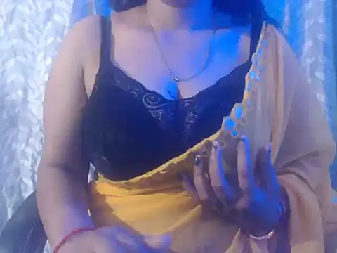 cute-priy online show from 11/06/25, 05:08